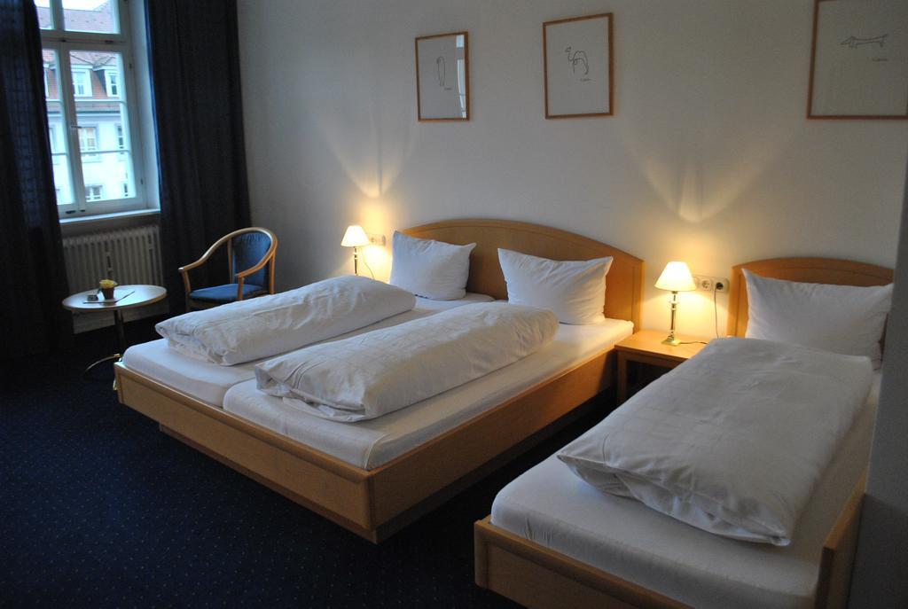Hotel am Kornmarkt Heidelberg Eksteriør billede